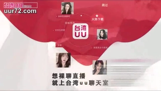 棕色头发的少女Regina Angel Kriss在虚拟现实中探索她的性欲