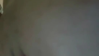 女大学生无声强奸 - 害怕呼救被发现，压低声音羞辱自己达到高潮 - 七泽米亚