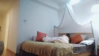 超精彩,娃娃音少妇最后射在了脸上