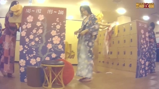 出租屋啪啪,逼逼很紧应该是还没被人开发,害羞又淫骚想要