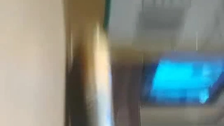 新人下海小姐姐！浴室边洗澡边操逼！扶着洗手台炮友后入，马桶上骑坐揉捏奶子，转战卧室激情继续