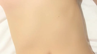 最近非常火的天花板极品神颜！推特超人气模特（年年）私拍全套！超清原版组图